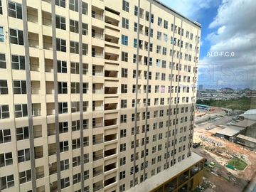 Apartemen Monde City 2 Bedroom Tower M5 – Dekat Mega Mall & Ferry Terminal