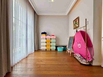 Lebak Bulus Rumah Siap Huni Unfurnished Dalam Townhouse One Gate System