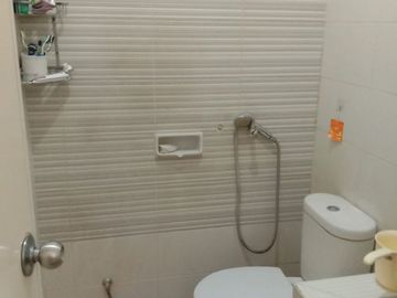 Rumah Furnished di Cluster Perumahan Deltasari Waru Sidoarjo