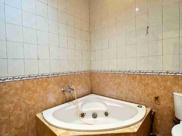 dijual (TURUN HARGA) rumah di Pondok Indah, Jaksel