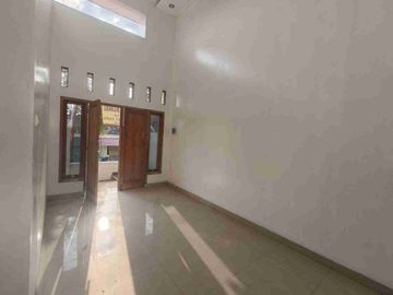 Rumah SHM baruTipe 85/90, jalan 5m, di Lalung karanganyar kota