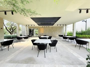 Departamento en Renta en Jurica | Planta Baja | Jardín Privado de 154 m² | 3 Recámaras / DG
