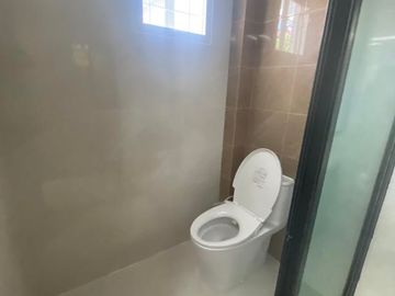 House and Lot for Sale in BF homes Paranaque Modern Corner-MD