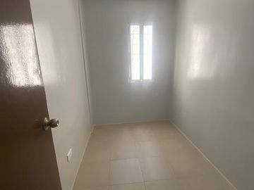House and Lot for Sale in BF homes Paranaque Modern Corner-MD