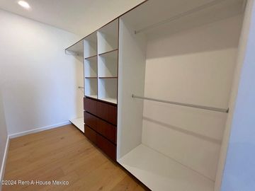 Pent House en Venta en Querétaro | 4 Recámaras | 2 Niveles | Terraza | Vistas Espectaculares / DG