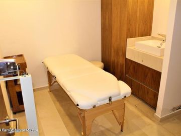 Pent House en Venta en Querétaro | 4 Recámaras | 2 Niveles | Terraza | Vistas Espectaculares / DG