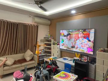 Dijual Cepat Rumah 2,5 lantai di Golden Palm Residence dekat Citra Garden City Cengkareng Jakarta Barat