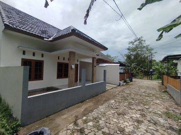 Rumah Baru Dekat Ibarbo Sleman Yogyakarta#Kode : RSH 101