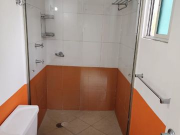 Casa en Renta en Hacienda La Gloria | Cerca de la UAQ y Centro | Alberca