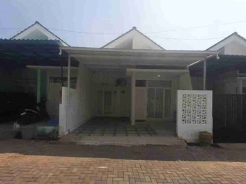 rumah di bulusan selatan 8 menit kampus Undip
