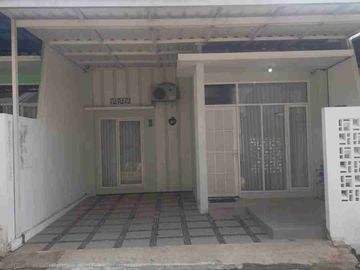 rumah di bulusan selatan 8 menit kampus Undip