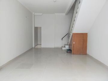di Sewakan 1 unit Ruko di Ruko RSA Grand Galaxy City