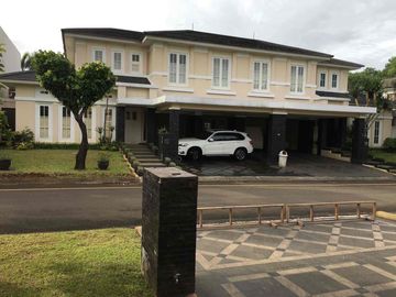 DIJUAL CEPAT!!! Rumah Mewah Dikawasan Elsite Dengan lingkungan Nyaman berlokasi Di Mentang Bintaro Jaya