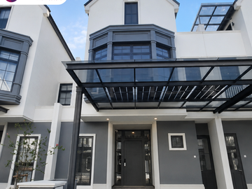 DI JUAL ATAU DI SEWA RUMAH DI CLUSTER LOUISE GADING SERPONG DI TANGERANG