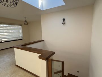 CASA EN VENTA VALLE DE LAS FUENTES A 05 MIN METEPEC, CALIMAYA, EDO MEX, MOD HANNA CASA EN ESQUINA