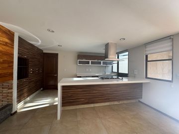 CASA EN VENTA VALLE DE LAS FUENTES A 05 MIN METEPEC, CALIMAYA, EDO MEX, MOD HANNA CASA EN ESQUINA