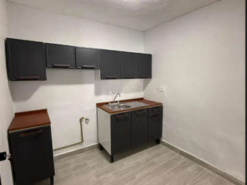 CASA EN SAN PEDRO GARCIA EN MONTERREY MUY AMPLIA, ACABADOS DE LUJO, CUENTA CON TODOS LOS SERVICIOS Y AMENIDADES.