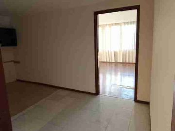 SE VENDE EXCELENTE CASA DE 4 HABITACIONES Y MAS DE 500 METROS CUADRADOS EN MONTERREY NUEVO LEÓN