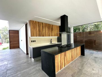 Casa con alberca privada, en venta, Guayacán, Cancún