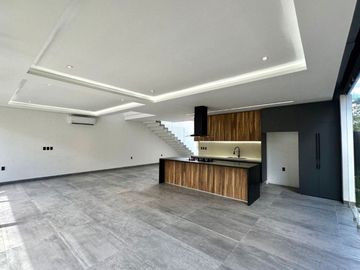 Casa con alberca privada, en venta, Guayacán, Cancún