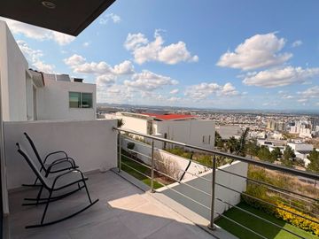 VENTA CASA EN LA LOMA CLUB DE GOLF