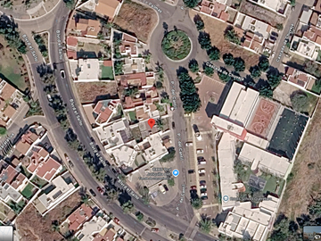 Hermosa casa en P.º del Cantil, 76226 Juriquilla, Qro. No créditos.