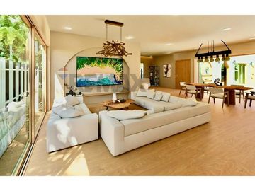 Premium Freehold 4BR Pool Villa in Peaceful Taling Ngam, Koh Samui