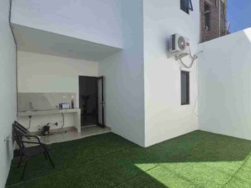 Rumah 2 Lantai Metro Park Perintis KM Makassar