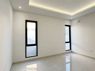 New, Smart Home, Tenggilis Mejoyo