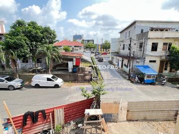 Dijual 3 Unit Town House 2,5 Lantai Jl. Puding Mas – 200 Meter dari BCS Mall