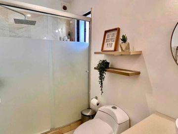 MODERNA CASA EN VENTA AL NORTE EN ALTARIA