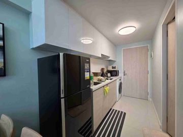 1 bedroom condo at Mandani Bay loft type Tower 2 near parkmall,cdu Mandaue and hospitals