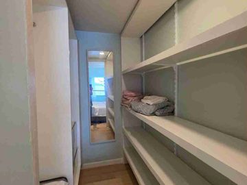 1 bedroom condo at Mandani Bay loft type Tower 2 near parkmall,cdu Mandaue and hospitals
