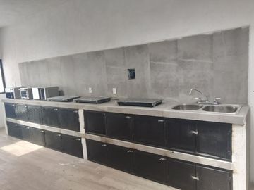 HABITACIÓN EN RENTA AMUEBLADA CON SERVICIOS SOBRE AV DE LA LUZ