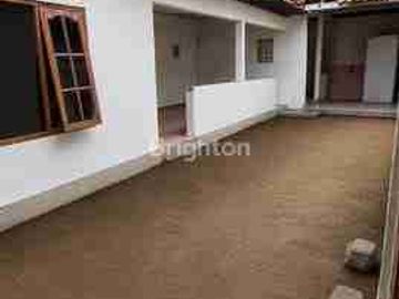 DIJUAL RUMAH SANGAT STRATEGIS DI SEWON BANTUL
JL KARANGNONGKO, PANGGUNGHARJO, SEWON, BANTUL