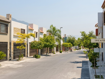 VENTA DE CASA EN MONTERREY NUEVO LEÓN