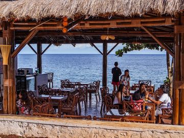 OCEANFRONT RESORT FOR SALE IN SIQUIJOR SIQ00212