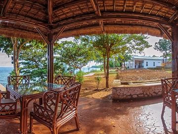 OCEANFRONT RESORT FOR SALE IN SIQUIJOR SIQ00212