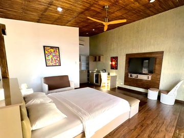 OCEANFRONT RESORT FOR SALE IN SIQUIJOR SIQ00212