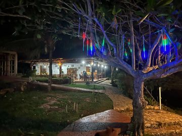 OCEANFRONT RESORT FOR SALE IN SIQUIJOR SIQ00212