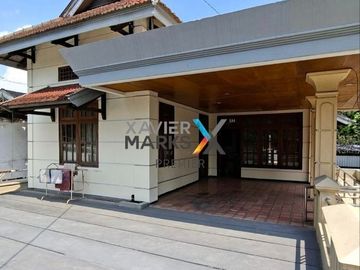 TURUN HARGA DIJUAL RUMAH HOOK TENGAH KOTA POROS JALAN SUDIRMAN, KLOJEN, MALANG KOTA