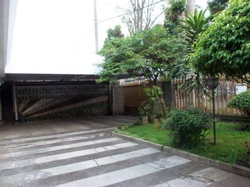 TURUN HARGA DIJUAL RUMAH HOOK TENGAH KOTA POROS JALAN SUDIRMAN, KLOJEN, MALANG KOTA