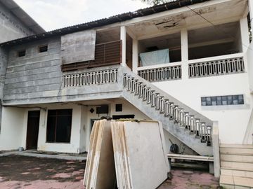 Dijual Gudang 3 in 1 di Jl. Gotong Royong Surakarta Jawa Tengah