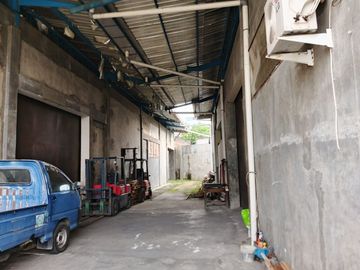 Dijual Gudang 3 in 1 di Jl. Gotong Royong Surakarta Jawa Tengah