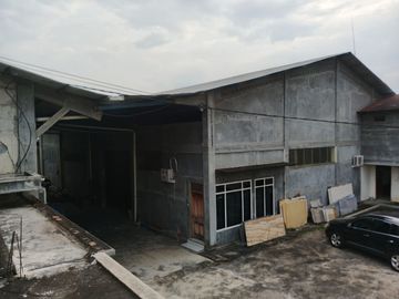 Dijual Gudang 3 in 1 di Jl. Gotong Royong Surakarta Jawa Tengah