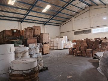 Dijual Gudang 3 in 1 di Jl. Gotong Royong Surakarta Jawa Tengah