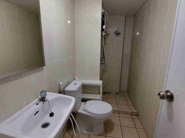 jual Rugi apartemen mtown 2 bedroom gading serpong