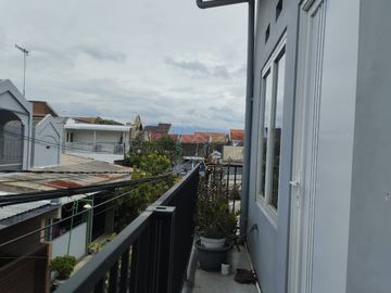 Dijual Rumah Murah 2 Lt Lingkungan Tenang di Sawojajar Malang