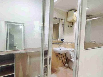 Disewakan 1 tahun apartemen mediterania lagoon