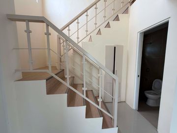 House for Rent in Timog Residences, near Korea Town, Friendship and Clark